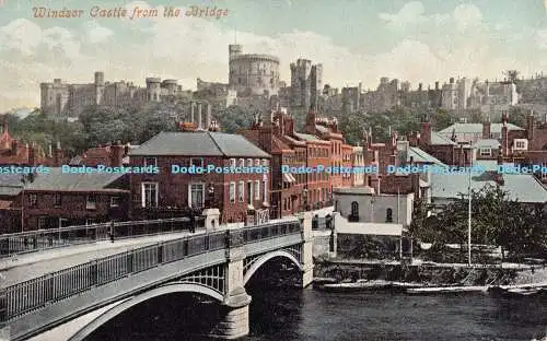 R182915 Windsor Castle von der Brücke. Valentines Serie. 1905