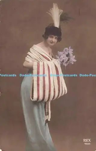 R185318 Frau. Blumen. REX 9535