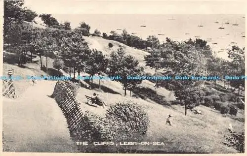 R184224 The Cliffs. Leigh on Sea. Postkarte