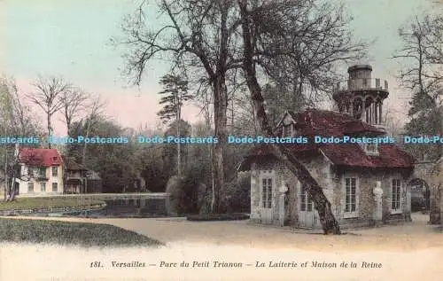 R185477 Versailles. Parc du Petit Trianon. La Laiterie et Maison de la Reine. Er