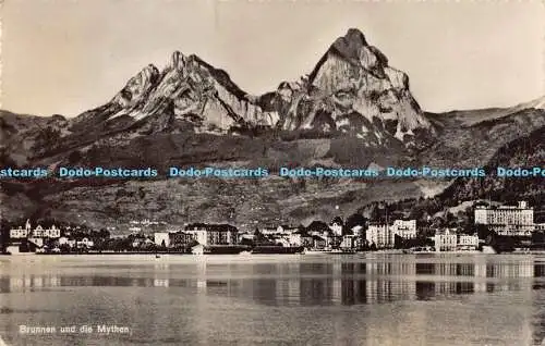 R187480 Brunnen und die Mythen. 7651. Fotoglob Wehrli A.G