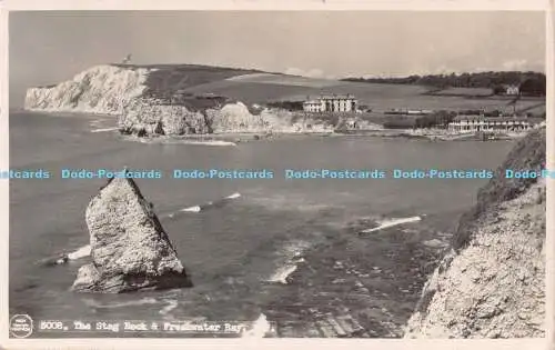 R184592 5008. Der Hirschfelsen und die Süßwasserbucht. Ventnor. RP. Nahe. 1953