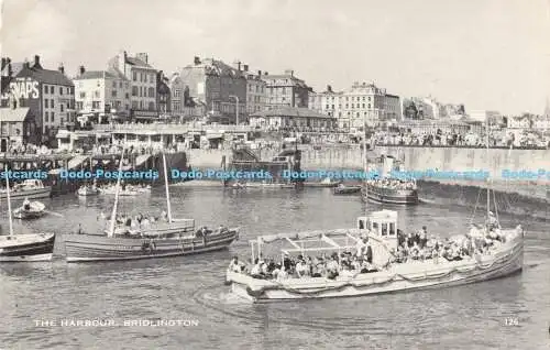 R191275 Der Hafen. Bridlington. 1961