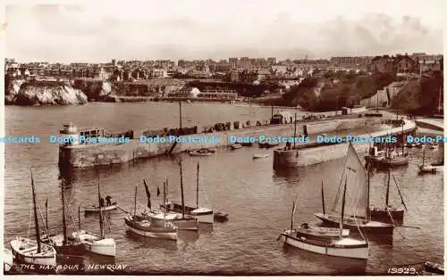 R189874 Der Hafen. Newquay. 19929. E. C. Flinn. RP