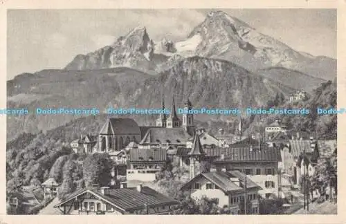 R191729 Third us Army Tours. Berchtesgaden mit Watzmann Mt. im Hintergrund. Tyro