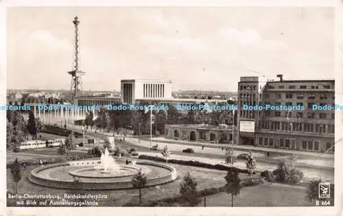 R191741 Berlin. Charlottenburg. Rechskanzlerplatz mit Blick auf Ausstellungsgela