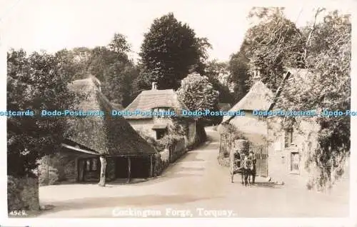 R687448 Torquay. Cockington Forge. Nahe. Echtfoto Postkarte