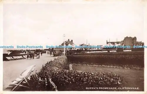 R687453 Cliftonville. Queens Promenade. M. und L. National Series. 1951