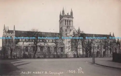 R694087 Selby Abbey. Alfred J. Loughton