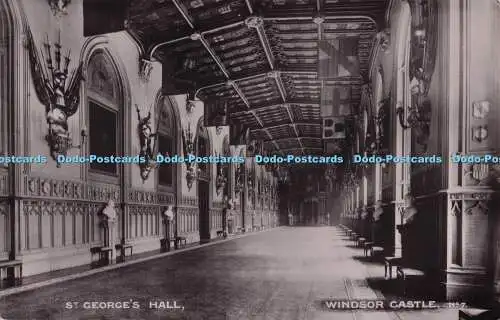 R694136 Windsor Castle. St. George Hall. J. Pickett. Nr. 7. RP