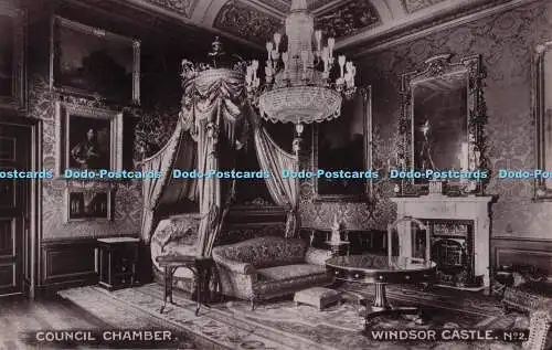 R694137 Windsor Castle. Ratssaal. J. Pickett. Nr. 2. RP