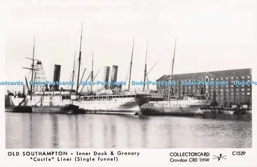 R694167 Old Southampton. Inneres Dock und Getreidespeicher. Castle Liner. Einzeltrichter. Co