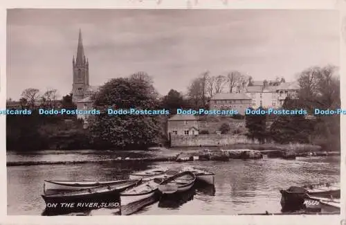 R694295 Sligo. am Fluss. Valentine