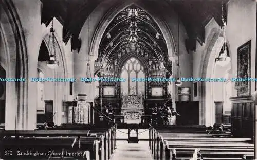 R694303 Sandringham Church. Innenraum. H. Coates. Serie Nene. RP