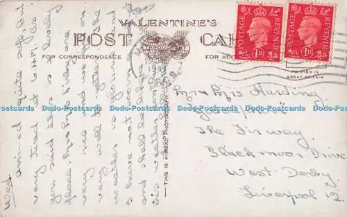 R694353 Malvern und Ivy Scar Rock. Valentinstag. RP. 1941