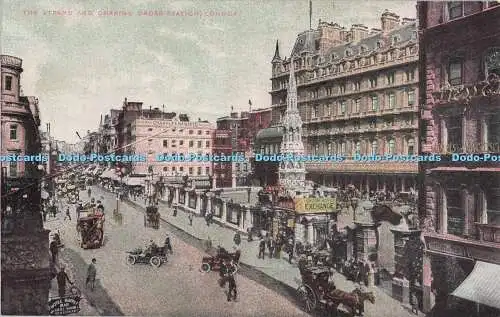 R704374 London. The Strand and Charing Cross Station