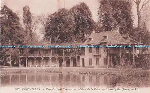 R704448 Versailles. Haus der Königin. LL. 260