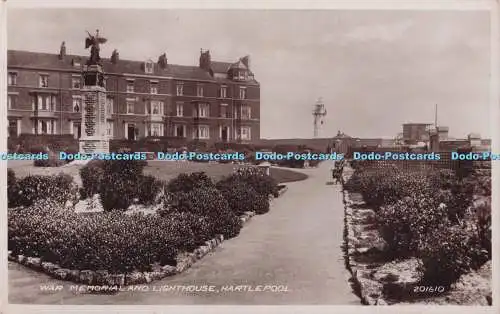 R698428 Hartlepool. Kriegerdenkmal und Leuchtturm. Valentinstag. RP