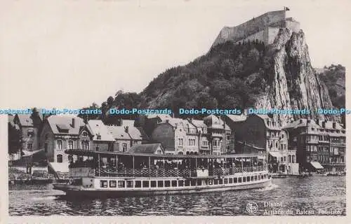 R704542 Dinant. Ankunft du Bateau Touriste. Ern. Nels Thill