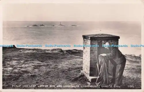 R701025 Land End. Erster und letzter Briefkasten und Langschiff-Leuchtturm. RP. 1955