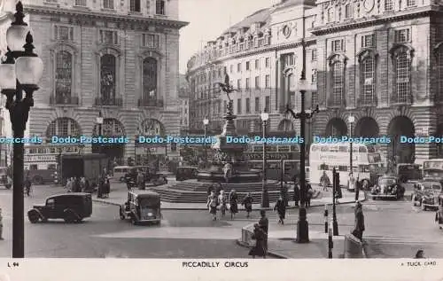 R698686 Piccadilly Circus. stecken. RP