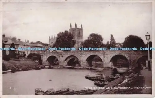 R698775 Hereford. Brücke und Kathedrale. Excel Serie. RP