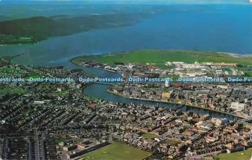 R704843 Inverness. Luftaufnahme in die Stadt. Postkarte