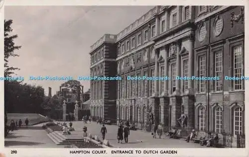 R698845 Hampton Court. Eingang zum Dutch Garden. C. Richter. RP. 1961