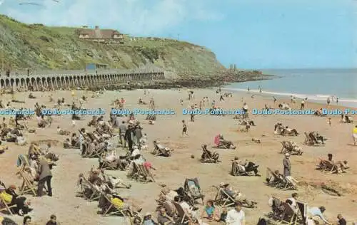 R704886 Folkestone. East Beach. Postkarte