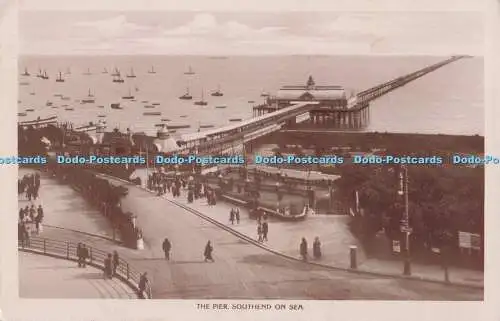 R701374 Southend on Sea. Der Pier. 1927