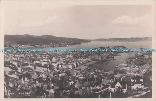 R701554 Bergen. Blick auf die Stadt. K. K