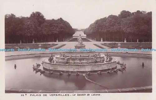 R699213 Palais de Versailles. Le Bassin de Latone. Des Musees Nationaux. Palais