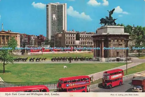 R705319 London. Hyde Park Corner und Wellington Arch. John Hinde. E. Ludwig