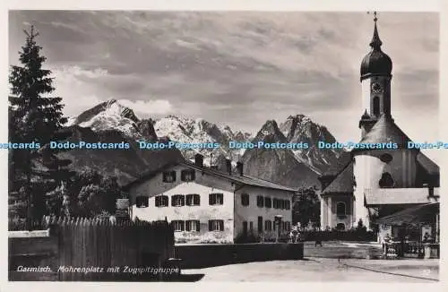 R703903 Garmisch. Mohrenplatz Mit Zugspitzgruppe. Rietzschel Karte Nr. 12