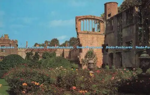 R705442 Sudeley Castle. Der Rosengarten. J. Lachs