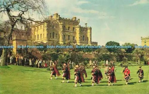 R704005 Ayrshire. Maybole Pfeifenband auf Schloss Culzean. D. und H