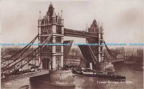 R699481 London. Tower Bridge. Valentinstag. RP. 1934