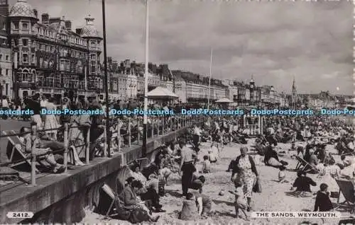 R702005 Weymouth. The Sands. Dearden und Wade. Sonniger Süden Echtfoto. RP. 1957