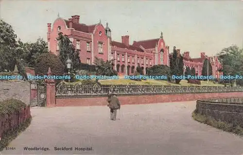 R704218 Woodbridge. Seckford Hospital. Postkarte