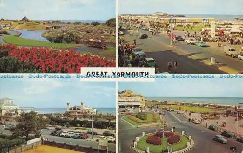 R705685 Great Yarmouth. Gummistiefel Pier. Multi View