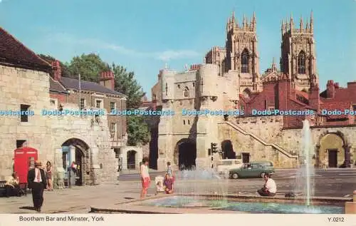 R705728 York. Bootham Bar und Minster. E. T. W. Dennis