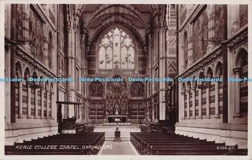 R702141 Oxford. Keble College Chapel. Valentinstag. RP