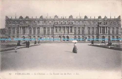 R711559 Versailles. Le Chateau. La Facade vue de Parc. LL. 97