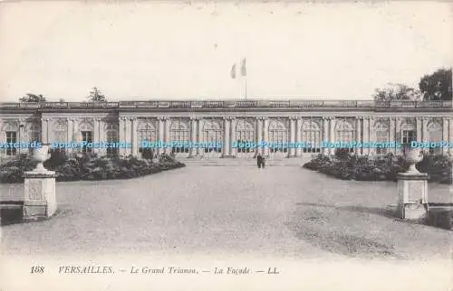 R711561 Versailles. Le Grand Trianon. La Fassade. LL. 168