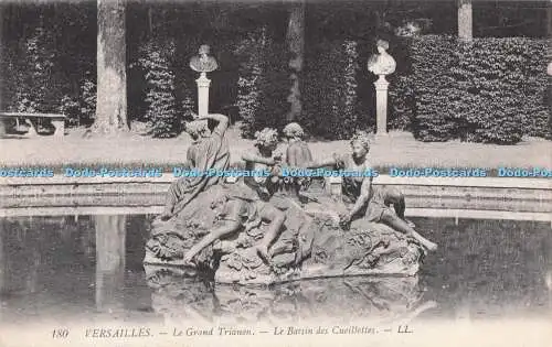 R711563 Versailles. Le Grand Trianon. Le Bassin des Cueillettes. LL. 180