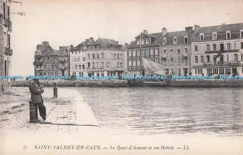 R712453 Saint Valery En Caux. Le Quai d Amont et les Hotels. LL. 15. Levy et Neu
