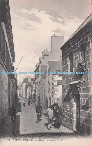 R711839 Concarneau. Rue Vauban. LL. 24. Levy Fils. Paris. Versailles. Modele Dep