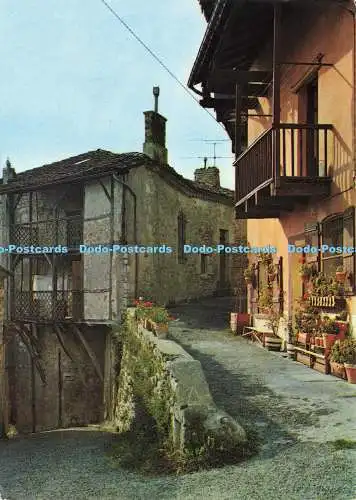 D151640 Montaigu de Quercy. Tarnet Gne. Vieux Quartier. S.A. Cartes Postales.