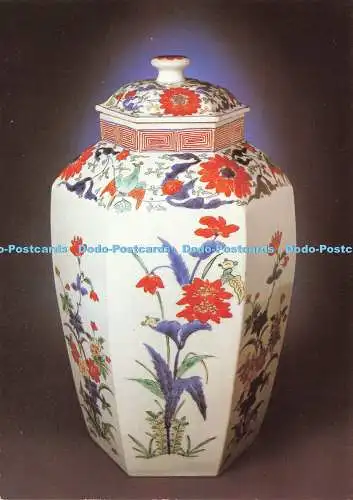 D154768 Japan. Deckelvase Bemalt im Kakiemon Stil. Reichenbach. Vogtl