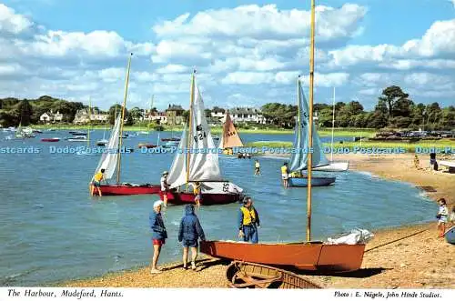 D019509 Der Hafen. Mudeford. Hants. E. Nagele. Hinde. 1966